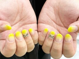 ワンカラー/ラメグラ4700円