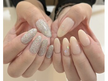 ルアナネイルナゴヤ(LUANA nail nagoya)/キラキラ!アシメネイル