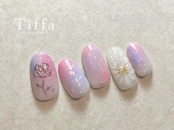 ティファ 大宮(Tiffa)/淡いニュアンスネイル♪