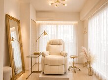 N.blanche エヌブランシェ レディース【8月1日NEW OPEN(予定)】の雰囲気(リクライニングチェアでゆったりお過ごしいただけます)