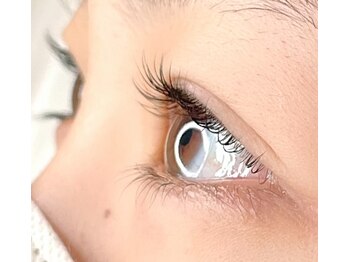 リアン ラッシュリフト(Lien LASHLIFT)/デザインまつげパーマ+4stepTr