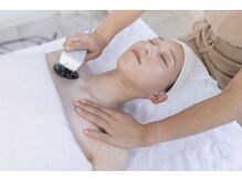 リブ(LIB)/ウィンバック×小顔矯正