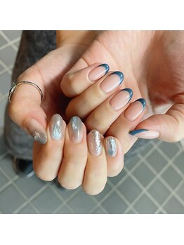 グラマラス アンジェアイ 荻窪店(glamourous ange eye)/アシメフレンチニュアンスネイル