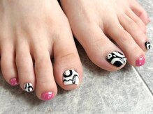 テラス(TERRACE)/左右色違いフットデザイン