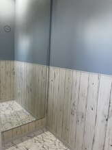 ダブルオー(W/O)/更衣室