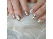 エールネイル(AILE NAIL)の雰囲気（マグネット×ホロ埋め込み♪）