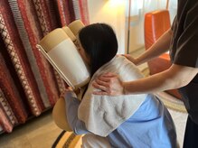 足つぼのソコヂカラの雰囲気（首肩コリほぐしも7月からはじまります。）