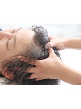 ヘッドスパで癒されたい