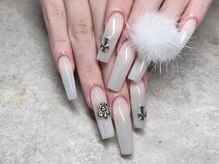 ノワ 横浜(Noix)/クロム風ネイル♪