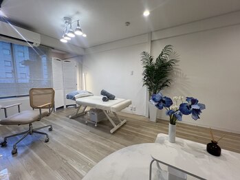 整体アイリス バイ ココイロ(IRIS by COCOIRO)/整体IRIS/目黒