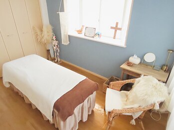 メラリノ(Melalino)の写真/【女性専用美容整体】全身施術で骨格から、左右対称な美小顔♪東京青山の洗練された技術を栃木でご堪能！
