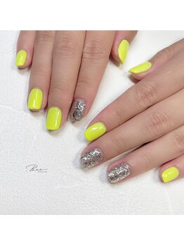 ドットビー(.Bee)/