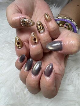 フラワーズネイル(flowers nail)/マグネットでエスニックネイル