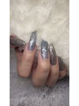 エーナイン 卸町店/スタッフフラッシュネイル