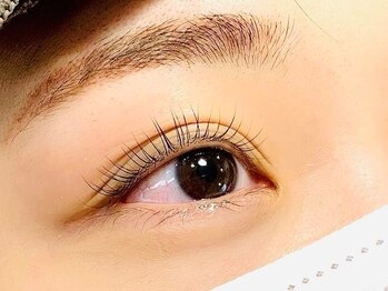 アイラッシュサロン ノット(EYELASH SALON KNOT)の写真/大人気!!パリジェンヌ¥4800/ケラチントリートメント付まつ毛パーマ¥3600《眉Waxのセットメニューもあり◎》