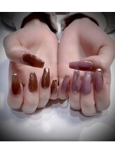 クリスタルネイルサロン(Crystal Nail)/アシメネイル