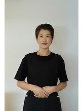 イリジアエリート(inizia elite) 関 明