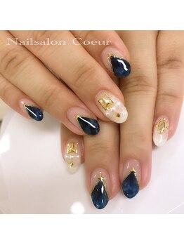 ネイルサロン クール(Nailsalon Coeur)/アート込み7700円、三角フレンチ