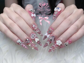 ナナネイル アメ村心斎橋店(NaNa Nail)の写真/【持ち込みデザインOK★】10本アート＆きらきら可愛いパーツ埋め尽くしのこだわりデザインが人気！