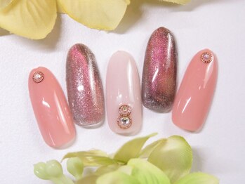 トータルビューティーアンドアズフローラ(Total Beauty & a`s Flora)/マグネット×ピンクネイル