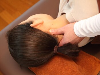 メディカル吉兼整体院/頭痛、首の痛み、肩こり改善