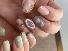 エル(alle.)/ピスタチオニュアンスネイル♪