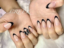 長さ出しスカルプ黒フレンチ