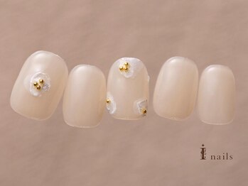 アイネイルズ 吉祥寺店(I nails)/アイボリーひとくせネイル