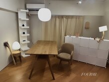 フルミアイラッシュ(fourmi eyelash)