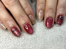 レン(Ren)/赤チェック【四谷/新宿/ネイル】