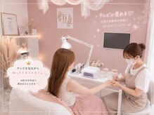 クエスト(Quest)の雰囲気（座席ごとにドラマや映画を見ながらゆったりネイル♪＊）
