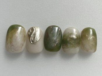 アイネイルズ 池袋店(I-nails)/グリーンゴールドニュアンス