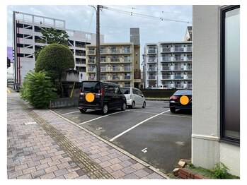 アネーロ(anhelo)/駐車場はサロンのすぐ横！