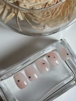エムディーエーネイル(M.D.A NAiL)/大人シンプルアート