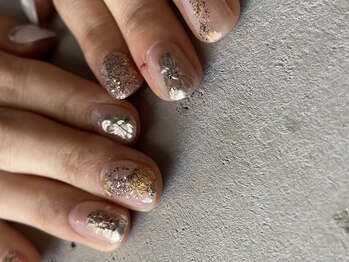 アロナ ネイルサロン アンド スクール(alona)/キランキランネイル