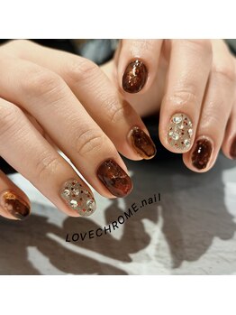 ラブクロム(LOVE CHROME)/キラキラドットネイル