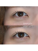 リッチオ(Riccio)/シンプリフィラッシュリフト