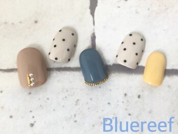 ネイルアンドまつげエクステ ブルーリーフ 四谷三丁目店(Blue Reef)/ドットネイル