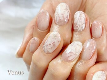 ビーナス(Venus)/フラワーネイル