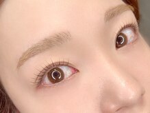 スリー 麻布(THLEE)/眉毛ワックス×パリジェンヌ