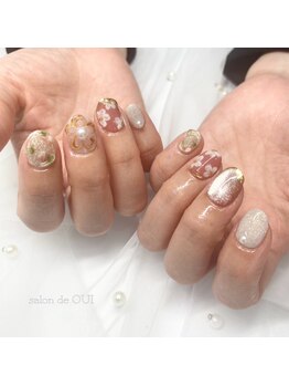 サロンドウイ(salon de OUI)/ぷっくりニュアンスネイル