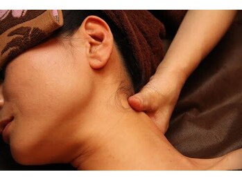 ルクラ(Lecura)の写真/諦めている首こり肩こりにはルクラリンパ！！10年の実績とベテランスッタフによるリンパマッサージを是非☆