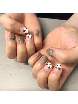 イリ(___Ili)/アニマルネイル