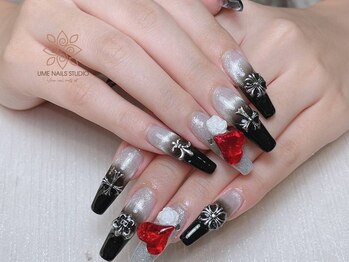 ウメネイルスタジオ(UME NAIL STUDIO)/長さだしやり放題×つけ放題