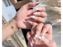 クリア なんば店(Clear)の雰囲気（王道フレンチにはトレンドの薔薇パーツで華やかに☆）