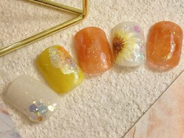 ひまわりネイル夏　オレンジ
