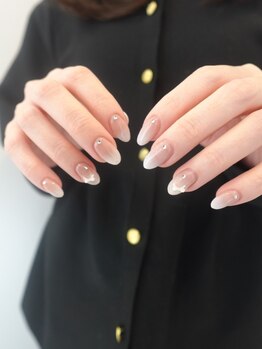 イリー(ely)の写真/人気のアイサロンにネイルスペースOPEN*【パーツ/アート4本まで込】新規¥9500→¥5500◎(付替オフ無料)