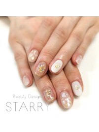 シェル×ゴールド　涼しげネイル