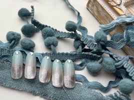 ８月１２種類から選べるデザイン