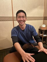 整体治療院青龍 柳岡 隼斗
